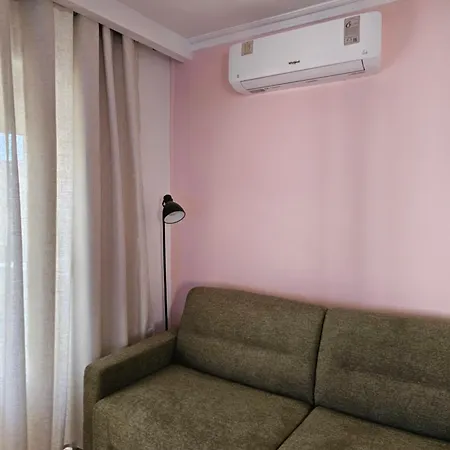 דירה Roshel's Apartment, Modern And Comfy Flat In The Boulevard
