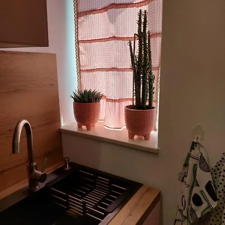 Roshel's Apartment, Modern And Comfy Flat In The Boulevard Lägenhet *